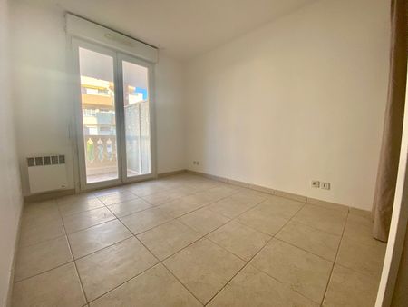 2P PROCHE CENTRE VILLE SAINT RAPHAEL, - Photo 5