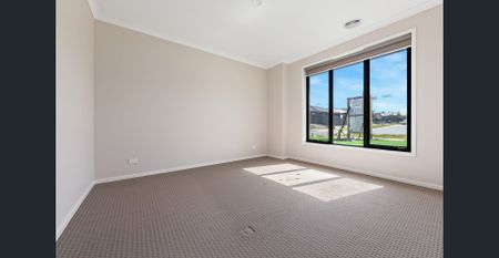 Stunning Family Home in Kalkallo - Photo 4