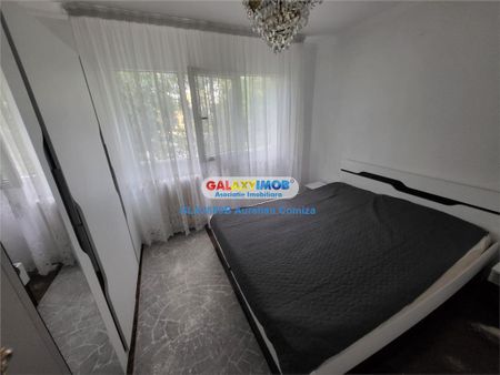 Apartament 4 camere decomandat Titan/etaj 1/mobilat/utilat/80MP - Photo 4