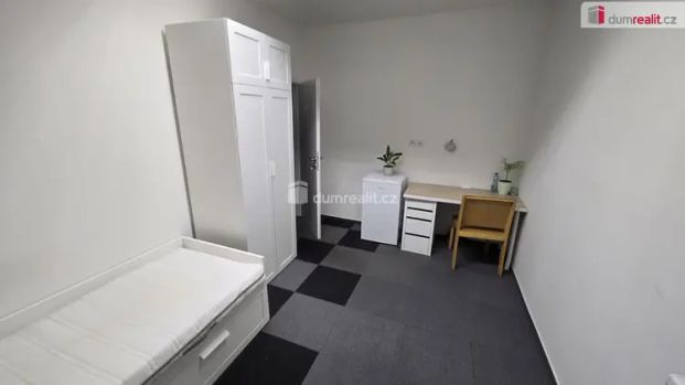 pokoj 15 m - Photo 1