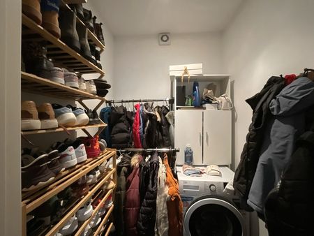 In het centrum gelegen appartement nabij het station met twee slaapkamers - Foto 3