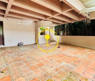 Casa Com Ótima Localização - Foto 1