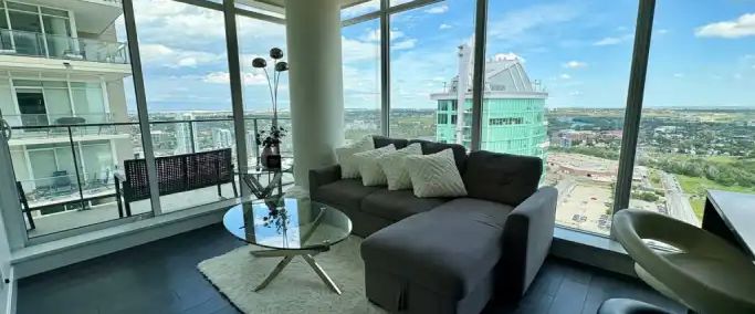 Turn Key - Furnished 2Bed 2Bath Condo with Stunning Views | Short & Long Term | 3405 - 1188 3 Street Southeast, Calgary - Photo 1
