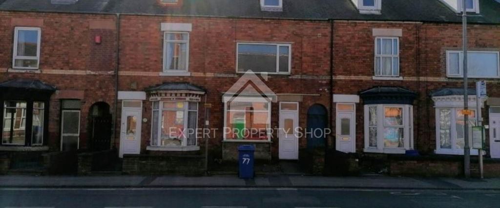 1 bedroom in a house share to rent - Photo 1
