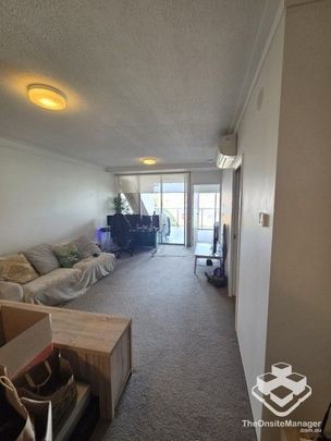 1-Bedroom Unit for Rent Near Brisbane River Great Amenities! - Photo 1