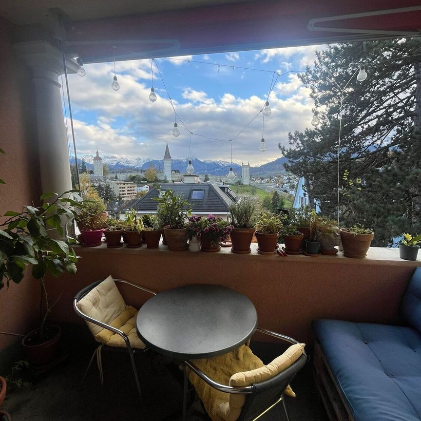 APPARTEMENT 4 PIÈCES À LUCERNE, MEUBLÉ, TEMPORAIRE - Foto 1