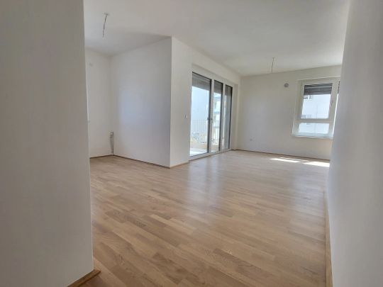 ERSTBEZUG! 2-Zimmer-Wohnung mit Balkon, Top 4 - Photo 1