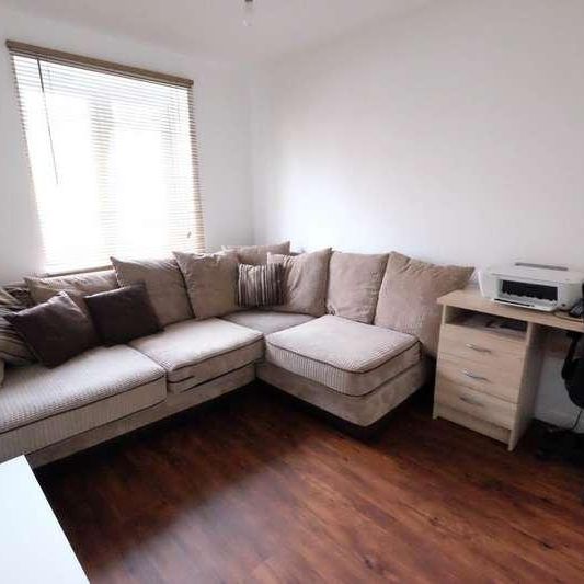 Falcon Crescent, Costessey, NR8 - Photo 1