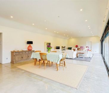 2 bedroom bungalow to rent - Photo 1