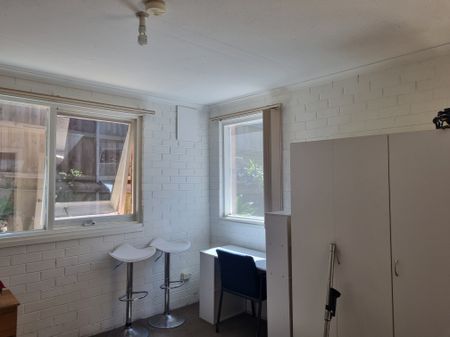 Doncaster East - Photo 4