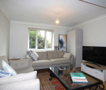 4 bedroom semi-detached house to rent - Photo 4