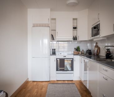 Upplysningens väg, Upplands Väsby - Photo 3