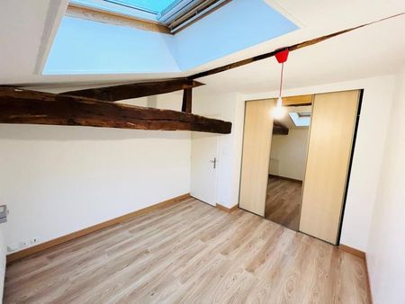 Location Appartement 3 pièces 61m² MACON 71000 - Photo 4