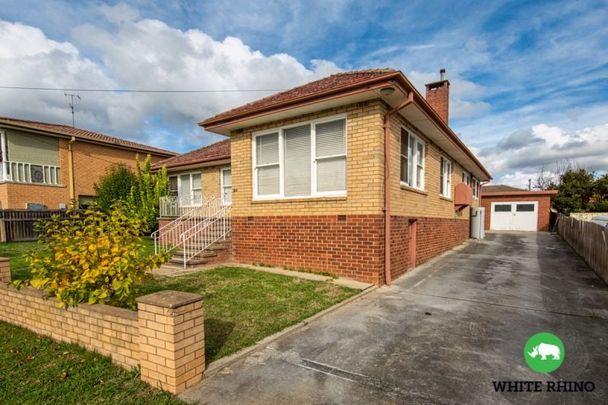 30 Ernest Street, Queanbeyan - Photo 1