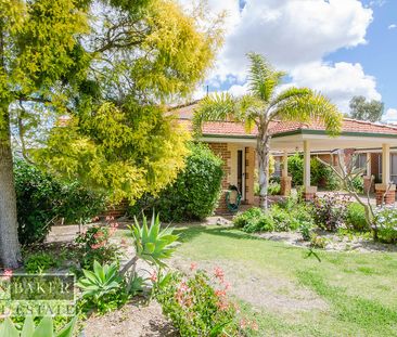 SPACIOUS & FRESH WITH ALL YOU NEED IN A HOME - Photo 3