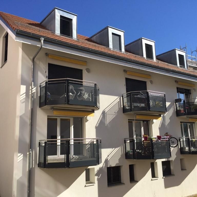 Bel appartement, rez supérieur avec balcon. Finitions soignées. - Foto 1