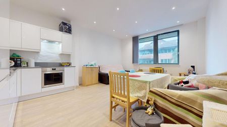 1 bedroom flat to rent - Photo 5