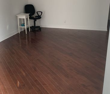 For Lease - 26 Jones Court Unit# Upper, Aurora, Ontario - Photo 3