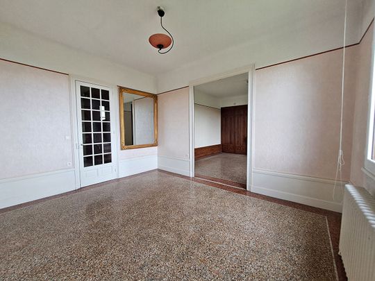 Rare ! Demeure Rontalon 6 pièce(s) 191.74 m2 - Photo 1