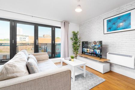 2 bedroom serviced apartment to rent - Photo 2