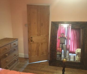Room in a Shared House, Cotswold Road, BS3 - Photo 6