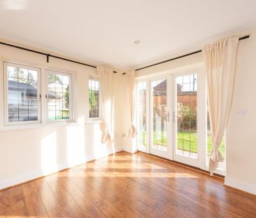 3 bedroom semi-detached house to rent - Photo 1