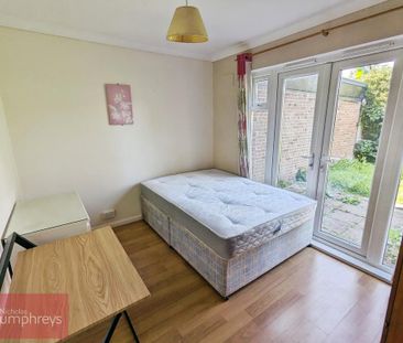 6 bedroom terraced house to rent - Photo 6