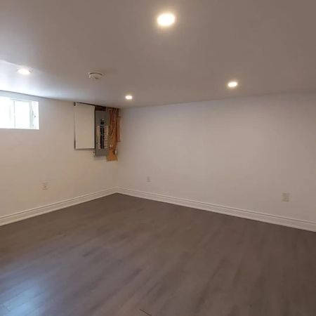 For Lease - 432 Bloor Street, Oshawa, Ontario - Photo 3