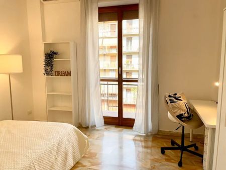 Via Caduti di Cefalonia, Florence, Tuscany 50127 - Photo 4