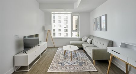 Brand New Apartments in the Civic Hospital Neighbourhood. - Photo 5