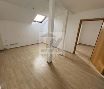 Mit Personenaufzug und Terrasse: 2-Raum Wohnung in der Geraer Innen... - Photo 4