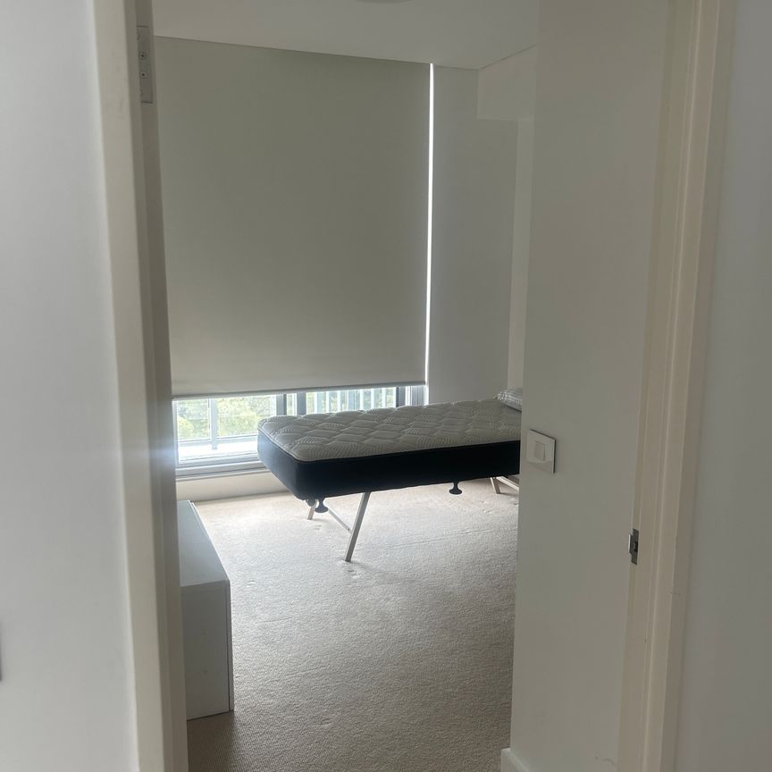 Wentworth Point - Photo 1