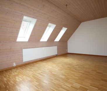 Schöne grosse und helle Wohnung mitten im Städtli - 1 Monat Gratis - Foto 6