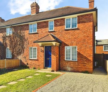 3 bedroom semi-detached house to rent - Photo 6
