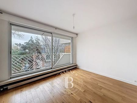 Tout savoir sur cet appartement dans le quartier Ile de la Jatte-Parc d'Orléans, à Neuilly-sur-Seine - Photo 4