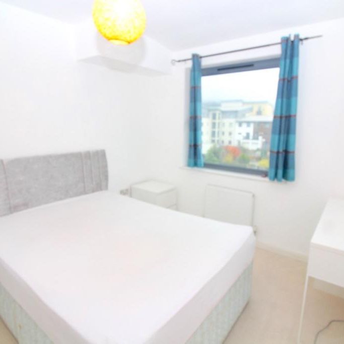 4 bedroom terraced house to rent - Photo 1