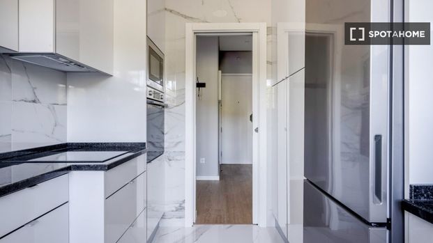 lisbon, Lisbon 1500-139 - Photo 1