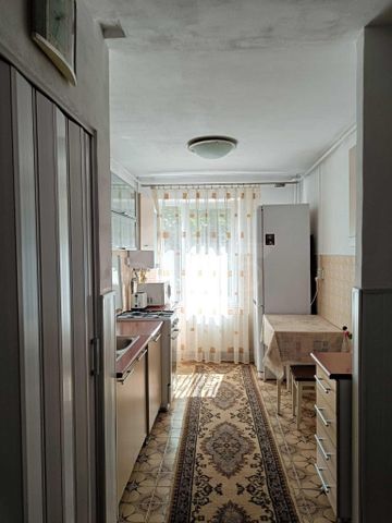 Închiriază Apartament 3 camere Tudor Vladimirescu - Fotografie 4