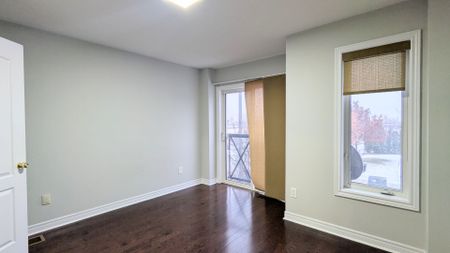 For Lease - 22 Market Garden Mews, Toronto, Ontario - Photo 4