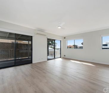 Your coastal escape awaits - Photo 2