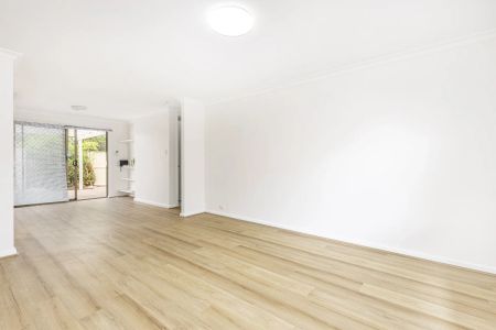 4/66 Gardner Street, Como. - Photo 2