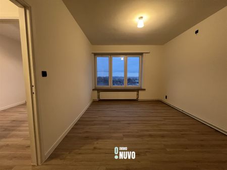 Instapklaar appartement in centrum Aalst nabij station! - Foto 4