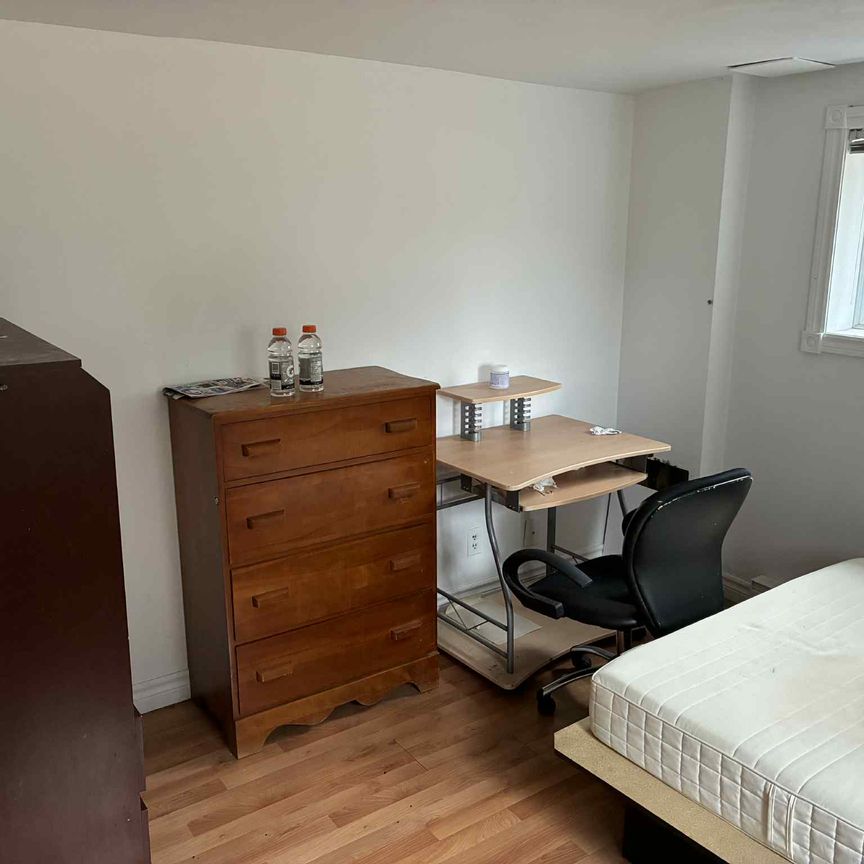 2435 boul. Laurier - Photo 1