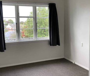 Tidy Two Bedroom House - Photo 1