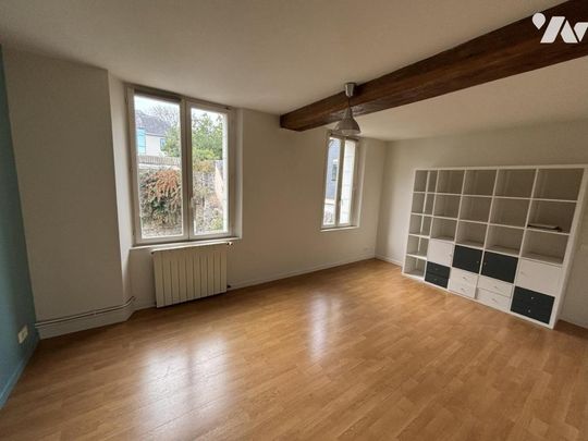 A LOUER A LAVAL CENTRE VILLE RIVE DROITE - Photo 1