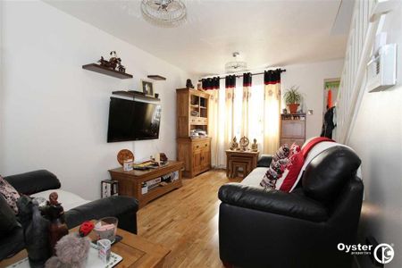 2 bedroom terraced house to rent - Photo 3