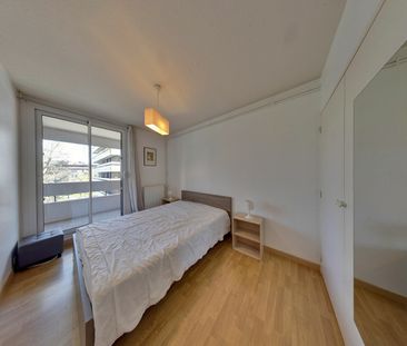 Entre Facs et Centre ville, en 4ème étage avec ascenseur, T4 entièrement meublé avec 20m² de Balcon, - Photo 6