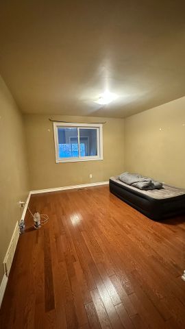 For Lease - 162 Merkley Square, Toronto, Ontario - Photo 5