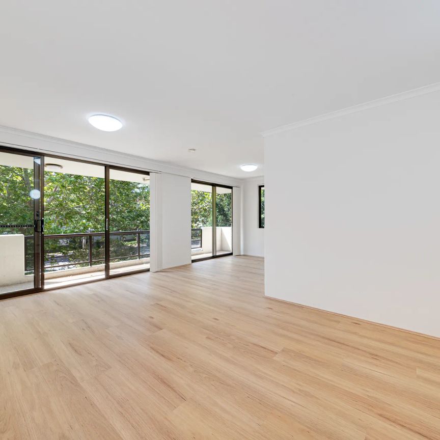 6/374-376 Miller Street, Cammeray. - Photo 1