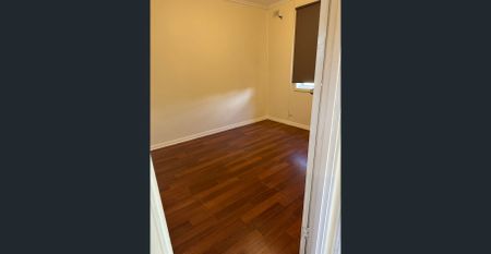 Newly renovated $475.00 p.w. in Smithfield Plains - Photo 3